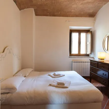 Borgo Gatteraia Aparthotel Volterra